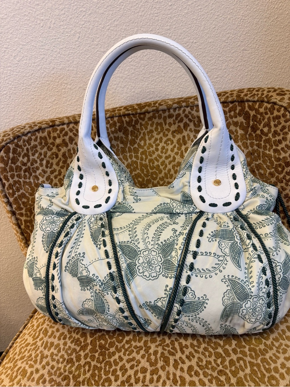 💯Auth! VINTAGE ROBERTO CAVALLI Cream/Green Floral Leather Bag w Braided Tassel - Picture 7 of 16